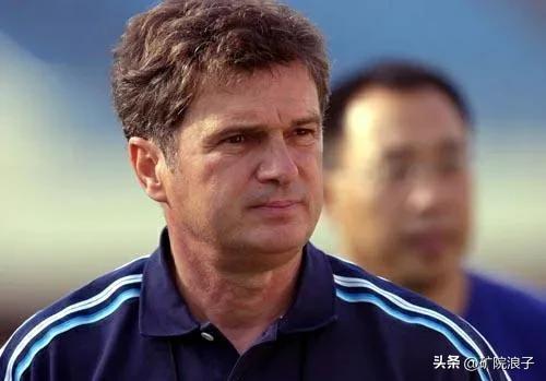 山东泰山的奠基教练