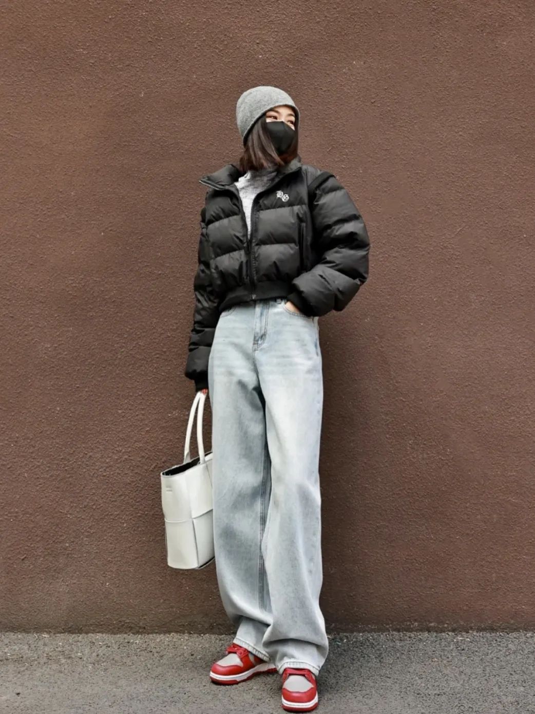 羽绒服怎么穿又好看又简单,羽绒服怎么穿才有高级感