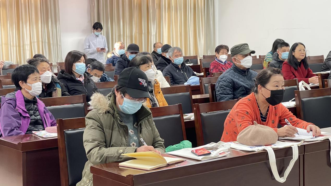 Get一揽子知识!今天,掌上海淀微信小程序“火焰蓝小课堂”上线啦!