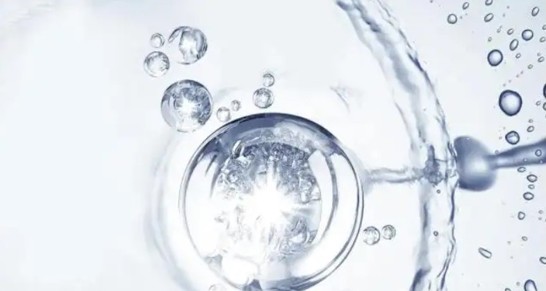 40多岁女人适合的抗衰护肤品,女人过了40岁怎么做抗衰