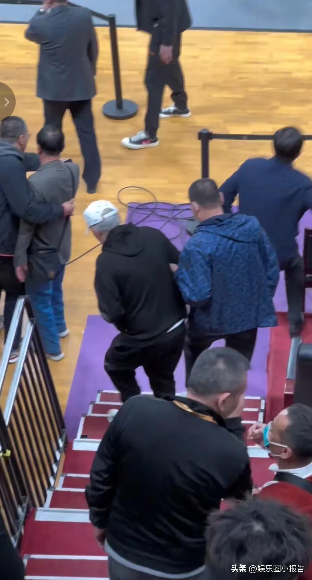 赵本山宋小宝观战辽篮总决赛图文,赵本山观战辽篮比赛