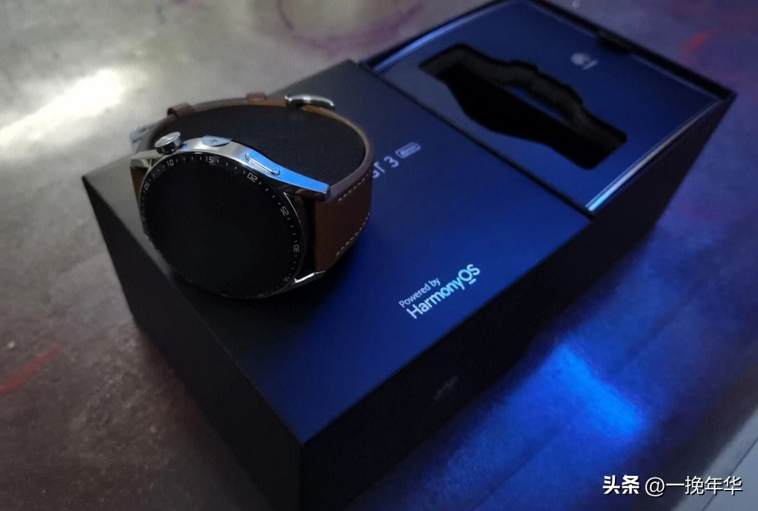 华米amazfit智能手表2ecg自定义表盘,推荐几款圆表盘的智能手表