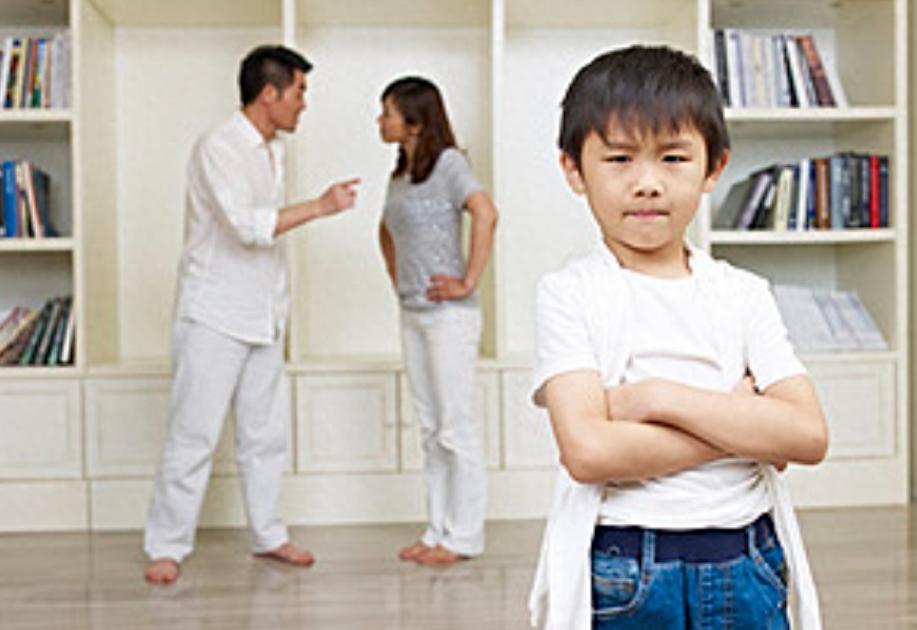 人老了只有儿孙陪伴才是福,人老了儿女在身边才是最重要的