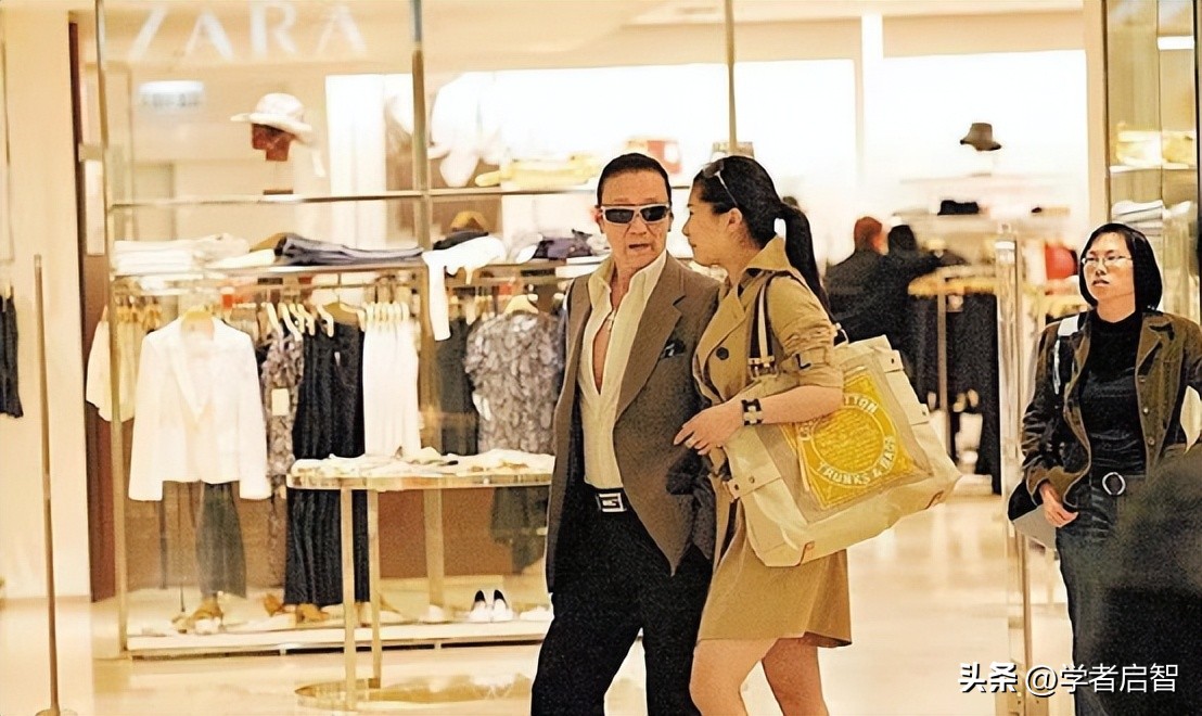 谢贤跟coco岁数差距有多大,被大49岁谢贤独宠12年