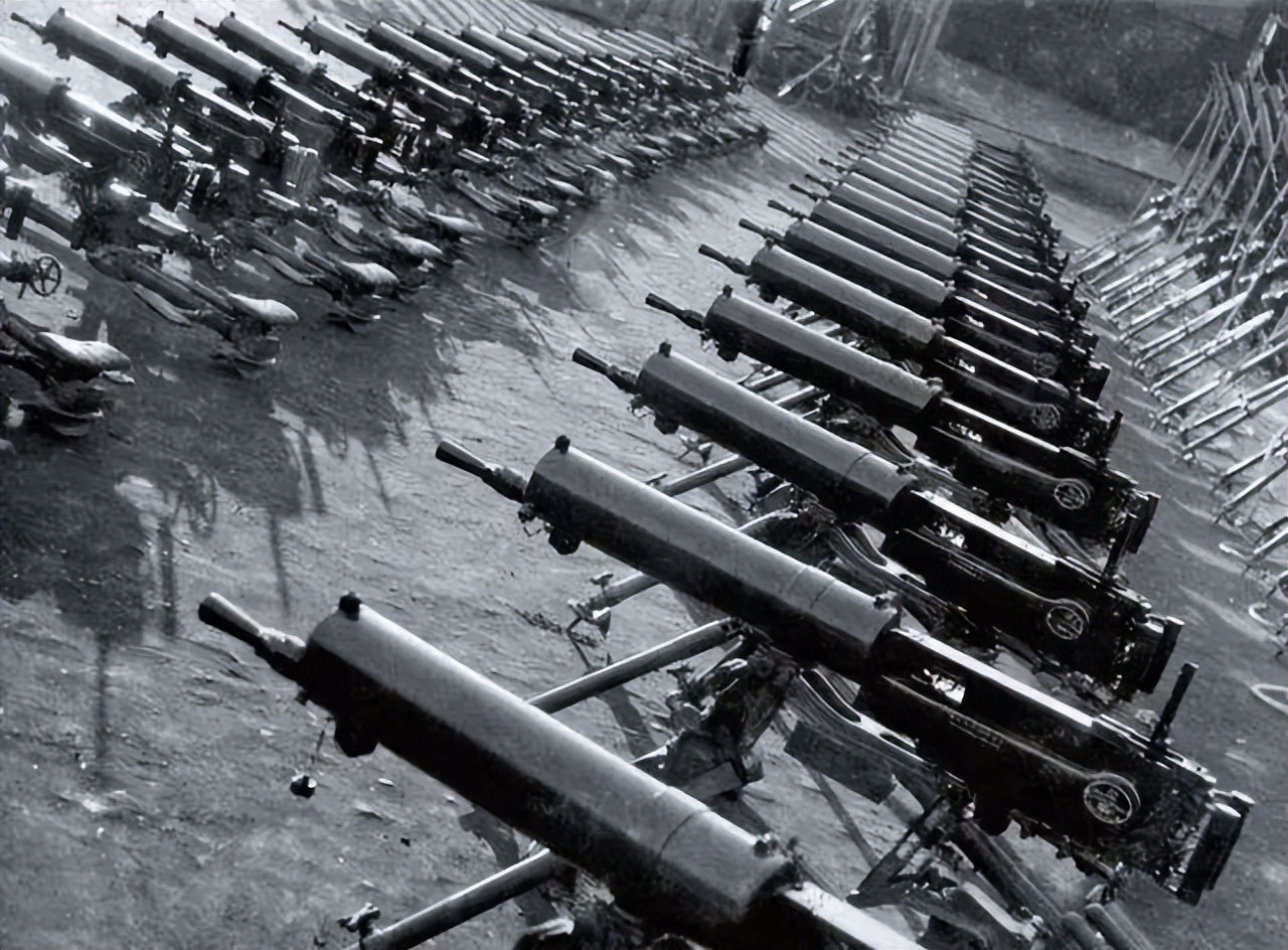 1947年，开国中将聂凤智抓到一个国军军长，陈毅元帅却下令放人