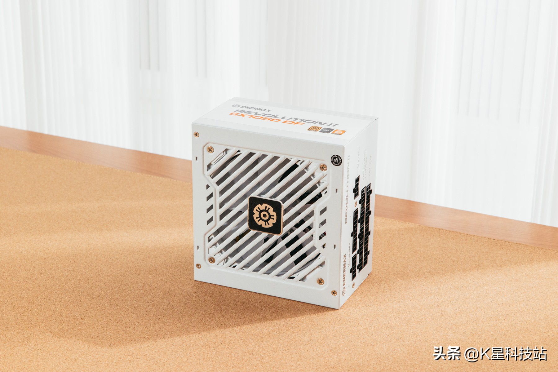 华硕x670e-egaming开箱评测,华硕x670e怎么选择