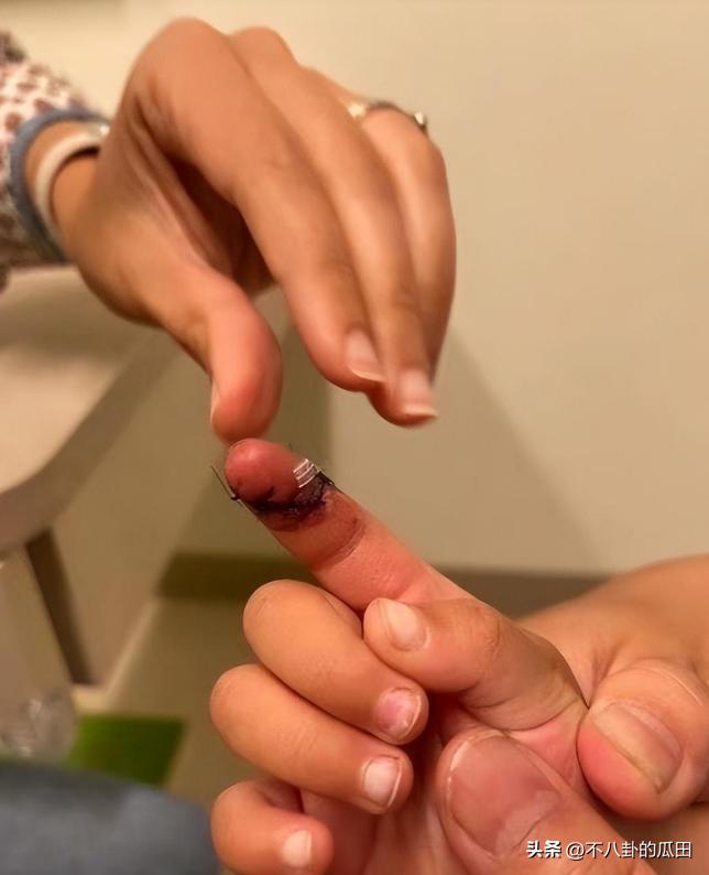 近一周的娱乐圈：张恒爆郑爽虐童，李玟疑似婚变，杨幂被爆耍大牌