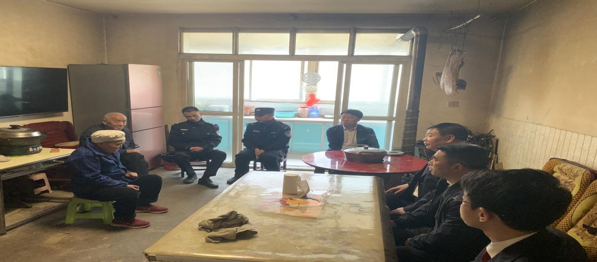 副县长开展社区矫正巡回检察工作,派驻检察室监督助力社区矫正