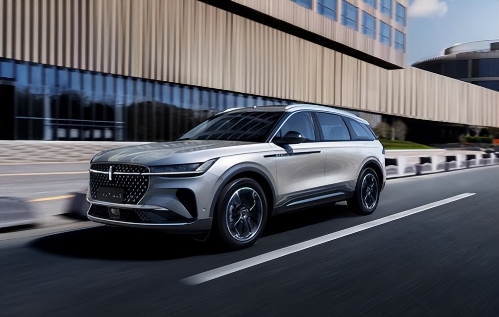 各有各的优势，全新一代林肯航海家和2023款奔驰GLC备受关注