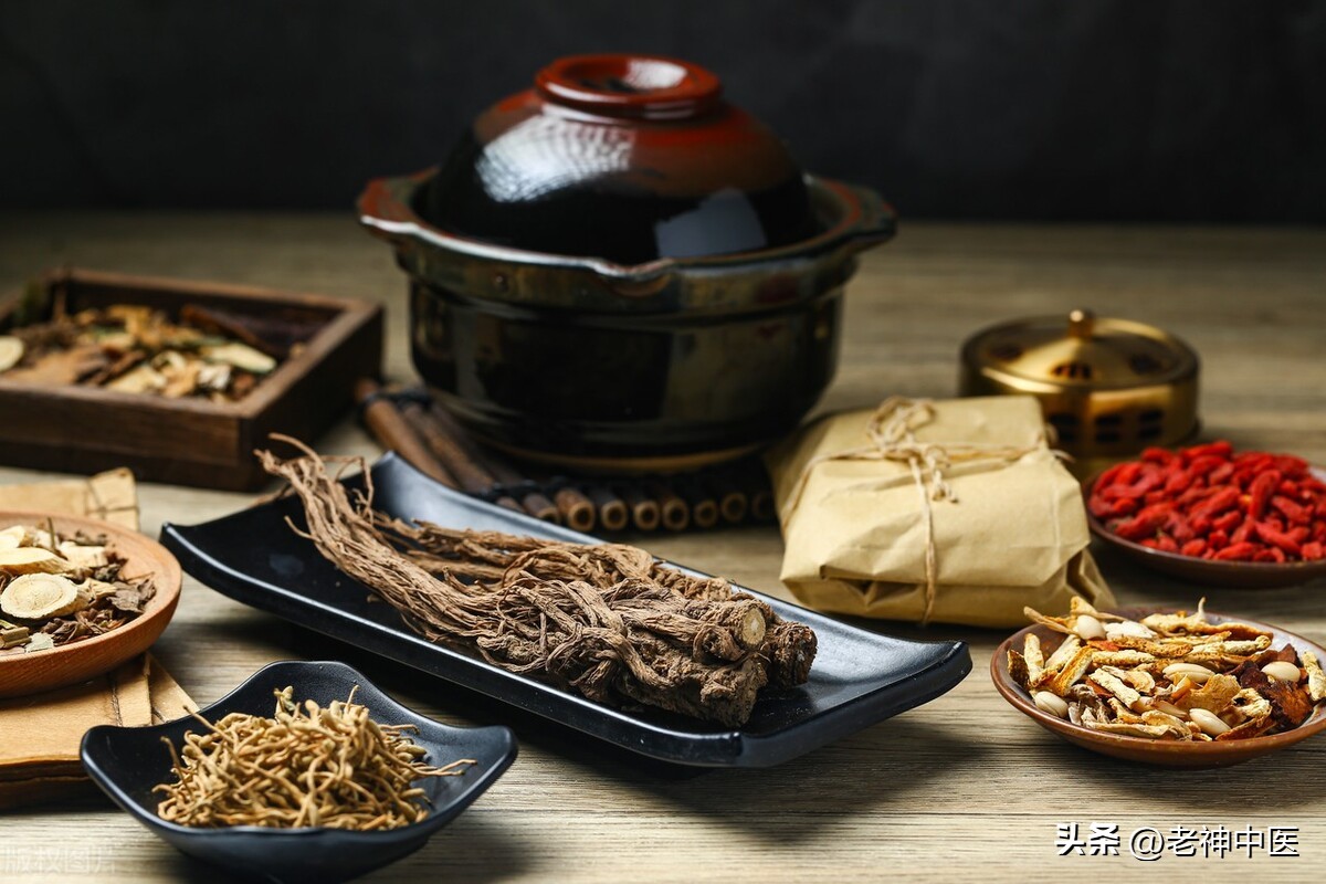 伤寒论的小柴胡汤剂量,郝万山伤寒论小柴胡汤加减变化