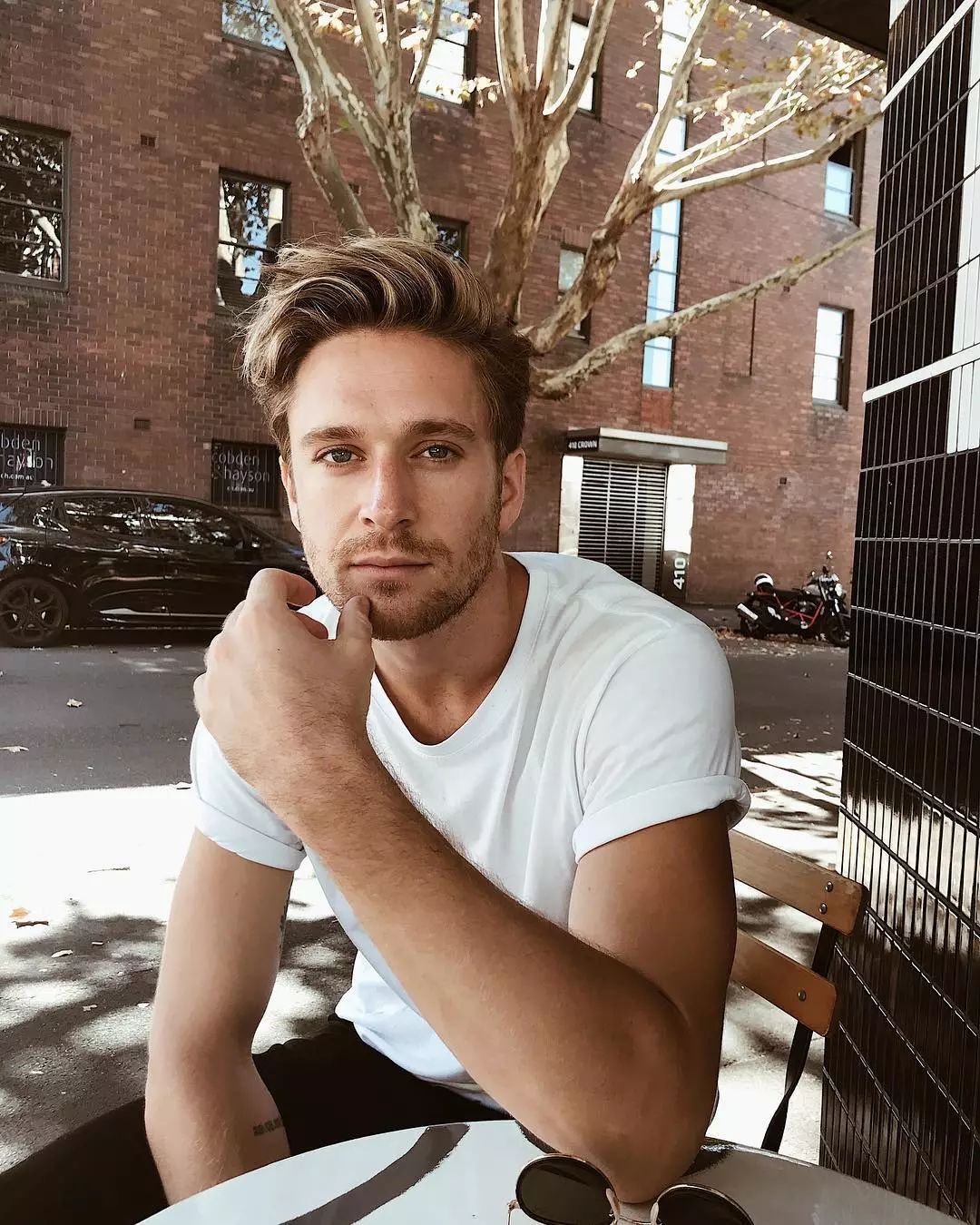 澳大利亚男模罗杰斯是麻辣鸡的粉丝，这算不算变相出柜了？