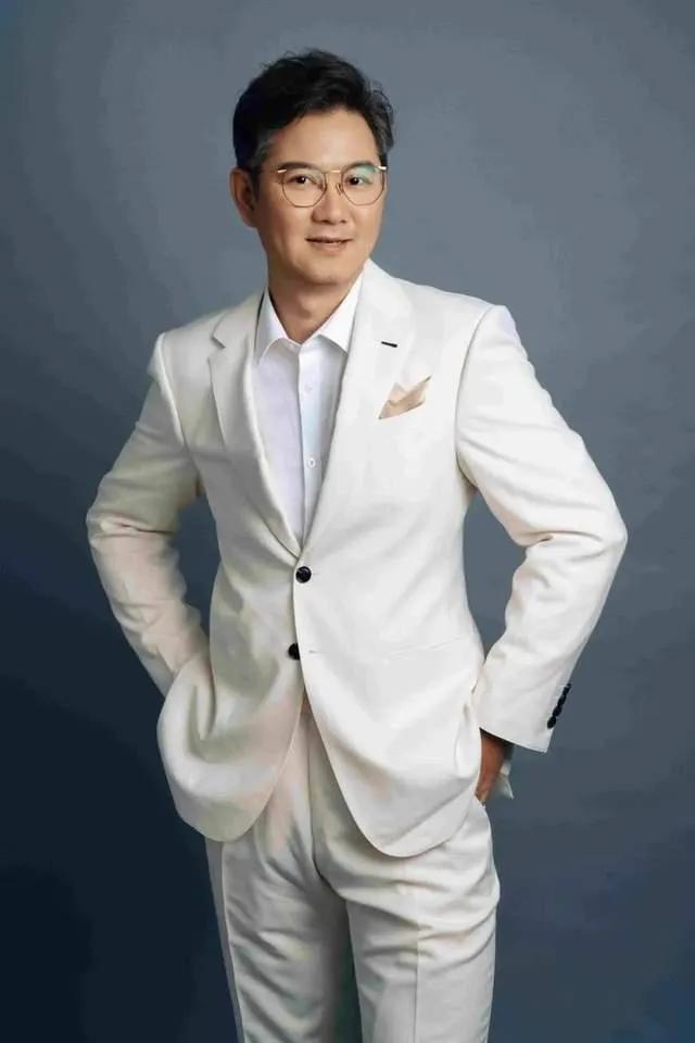 赵川两离三婚现状,赵川离婚后的真实感受