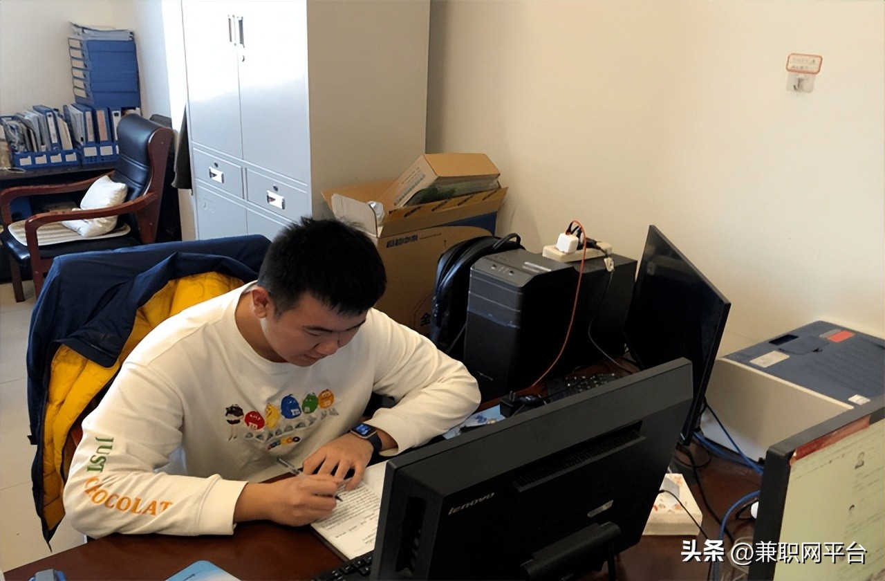 零经验大学生副业兼职工作推荐,大学生如何找网络兼职工作