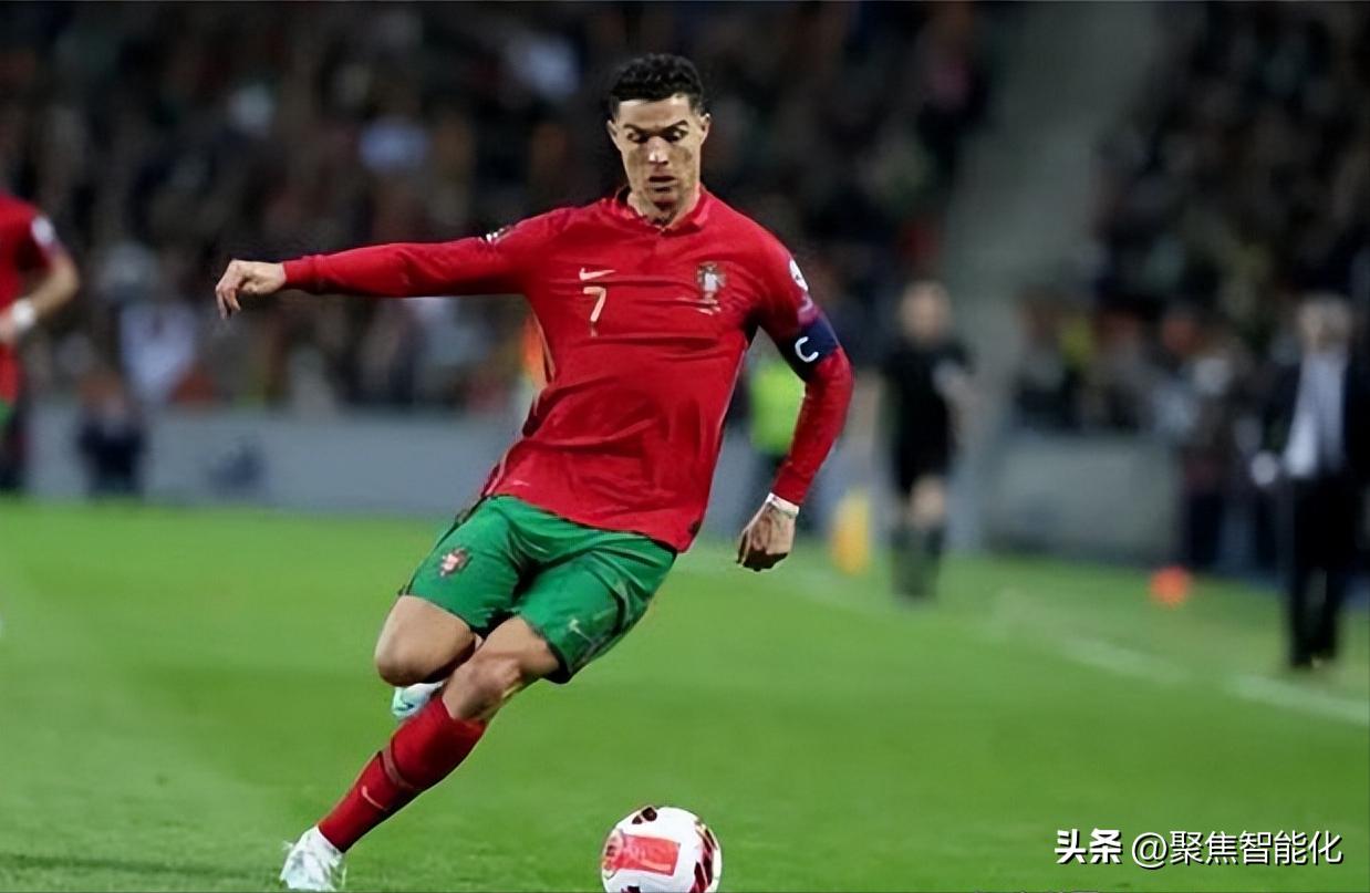 c罗和梅西金球的故事,梅西和c罗谁有钱