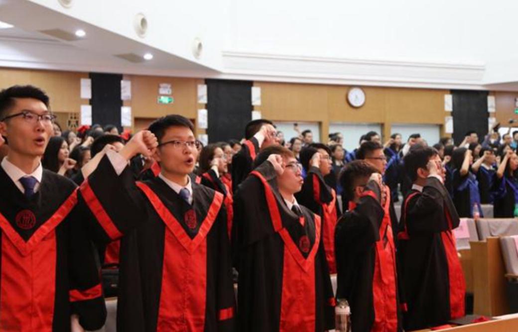 博士毕业岁数大了就业有限制吗,博士毕业成了大龄青年