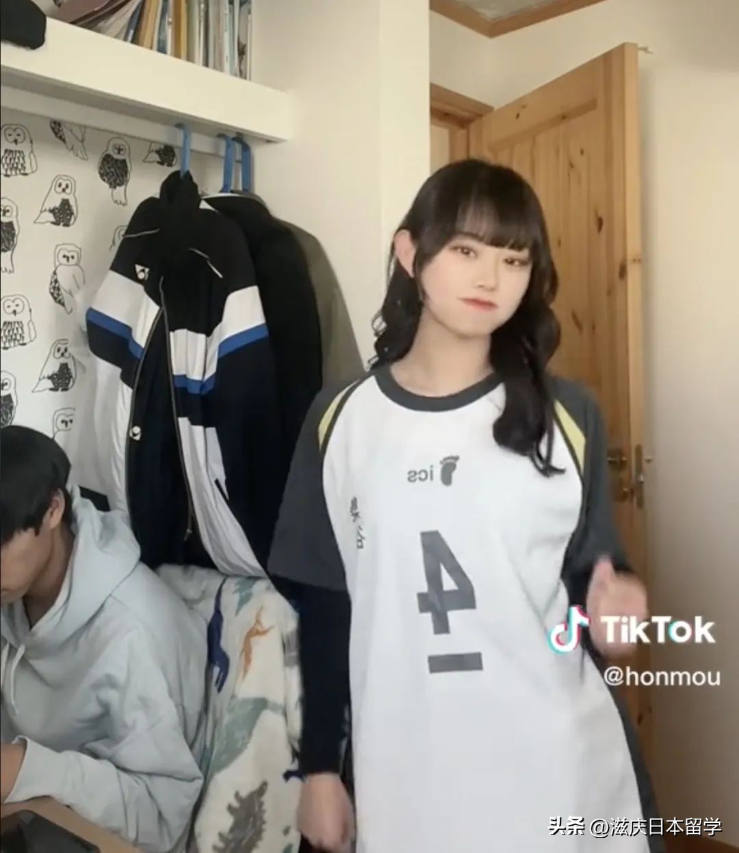 日本高中生玩tiktok,2018日本高中生tiktok