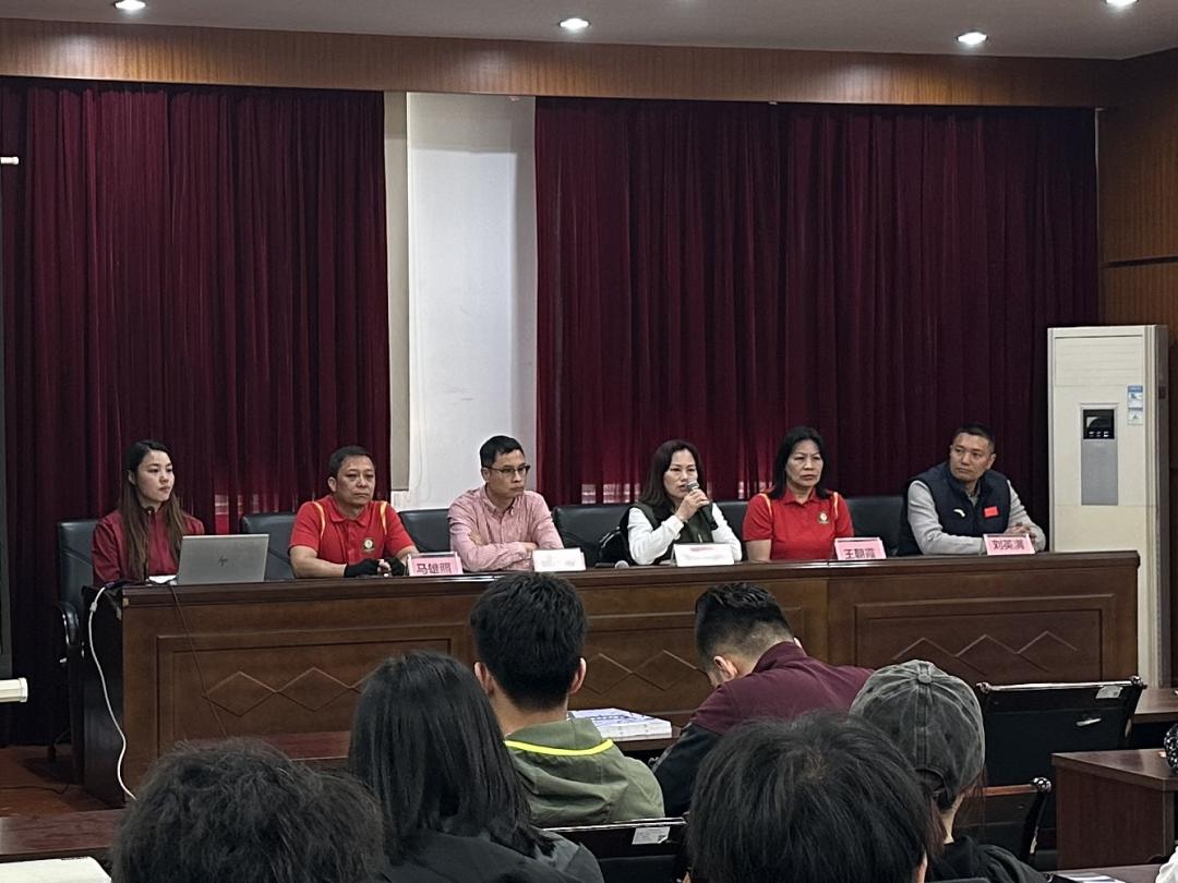 中国田径协会教练员学习哪些内容,中国田径协会e级教练考核内容