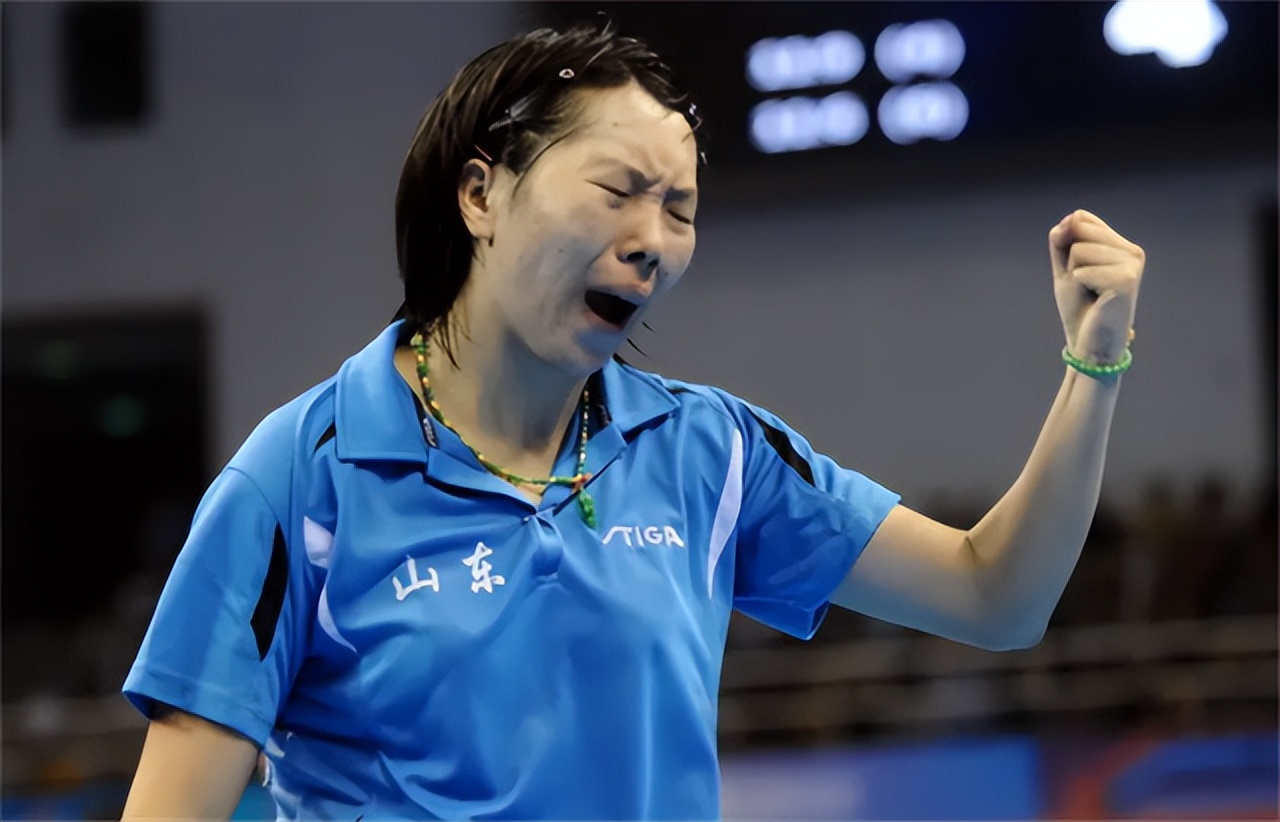 李晓霞女乒夺冠视频,乒乓球大满贯李晓霞退役