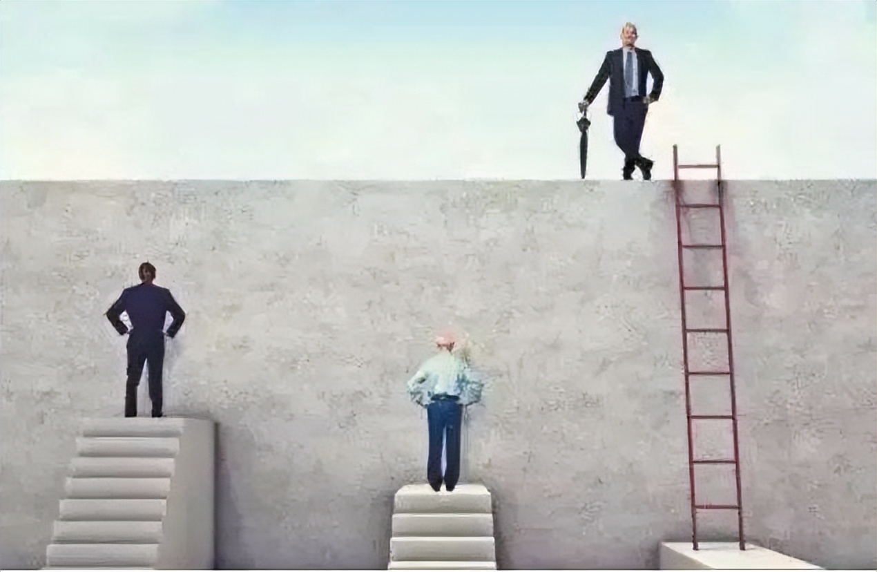 善于分析的人如何赚钱,人有这三种特征早晚一定赚大钱