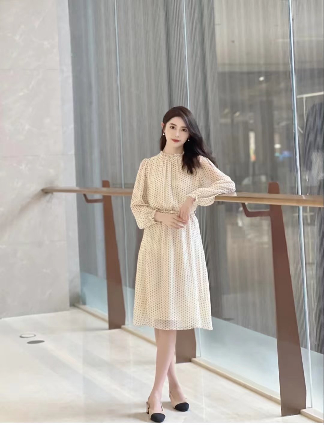 韩剧千金穿搭连衣裙,韩剧财阀千金穿搭黑色连衣裙