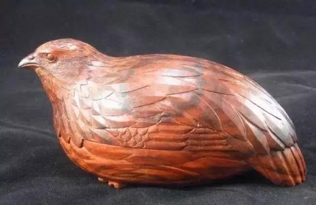 佛手雕件的寓意和象征,翡翠常见的雕件及寓意