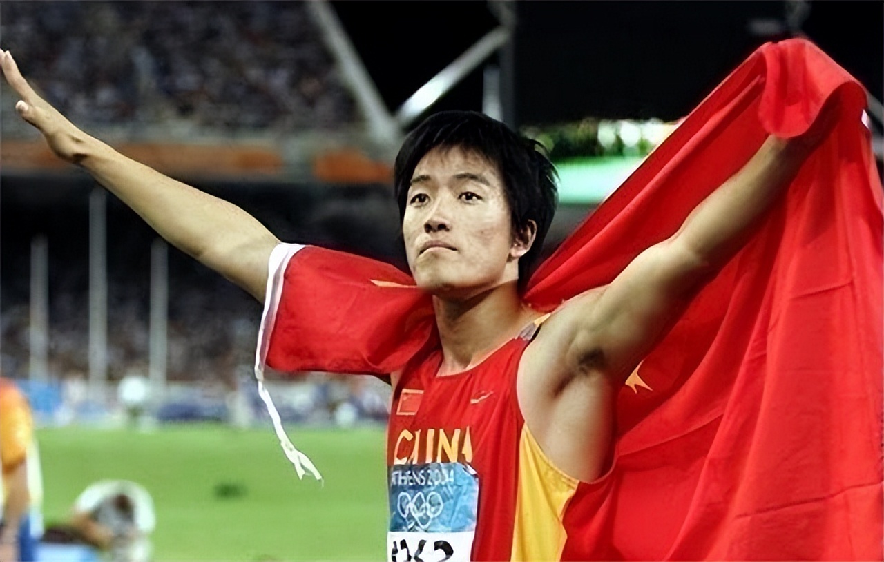 刘翔不生育原因,世界飞人刘翔退役