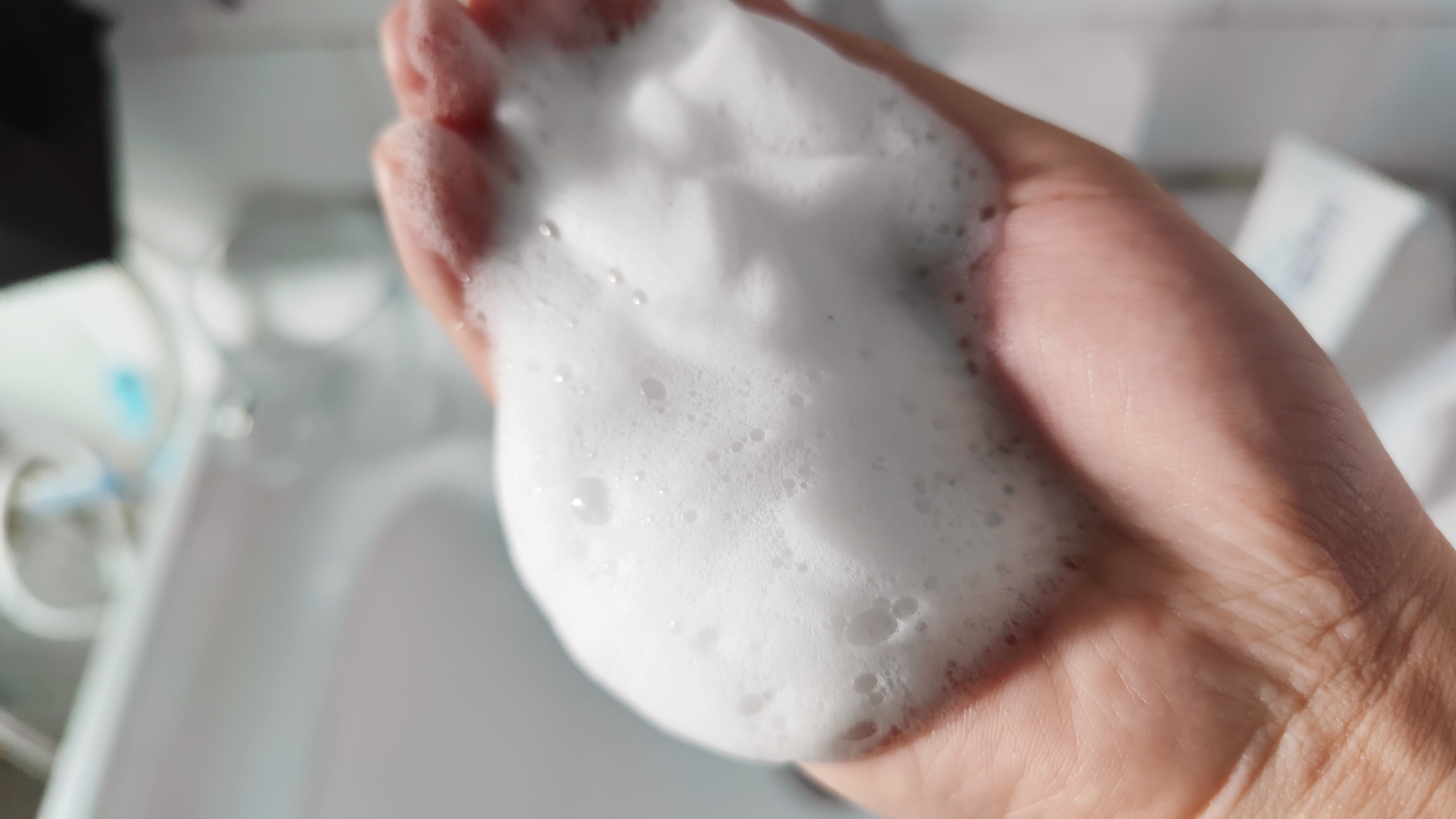 油腻男的2021年终总结：10款亲测好用的男士个护好物推荐