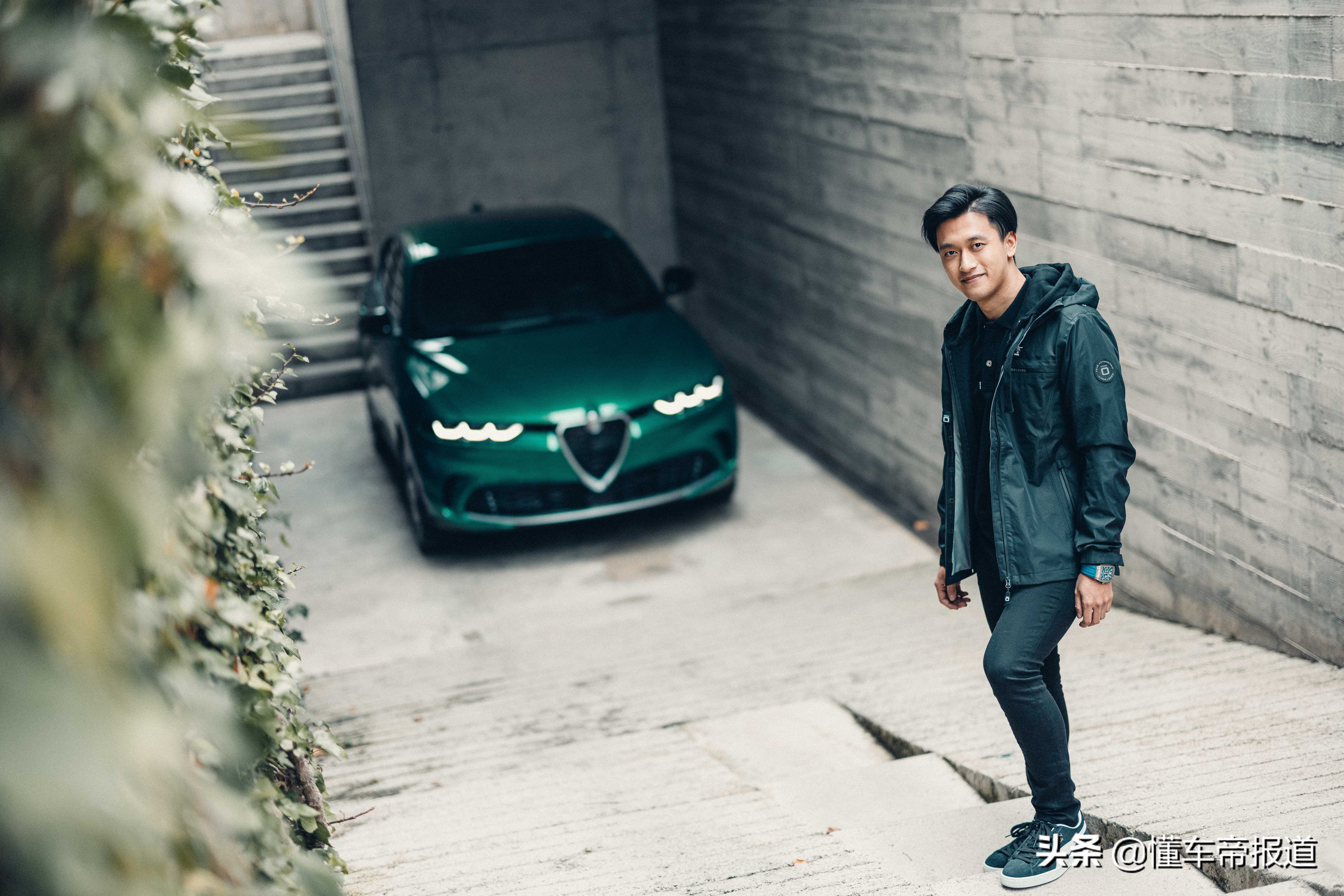 周冠宇f1阿尔法罗密欧,周冠宇与f1阿尔法罗密欧车队续约