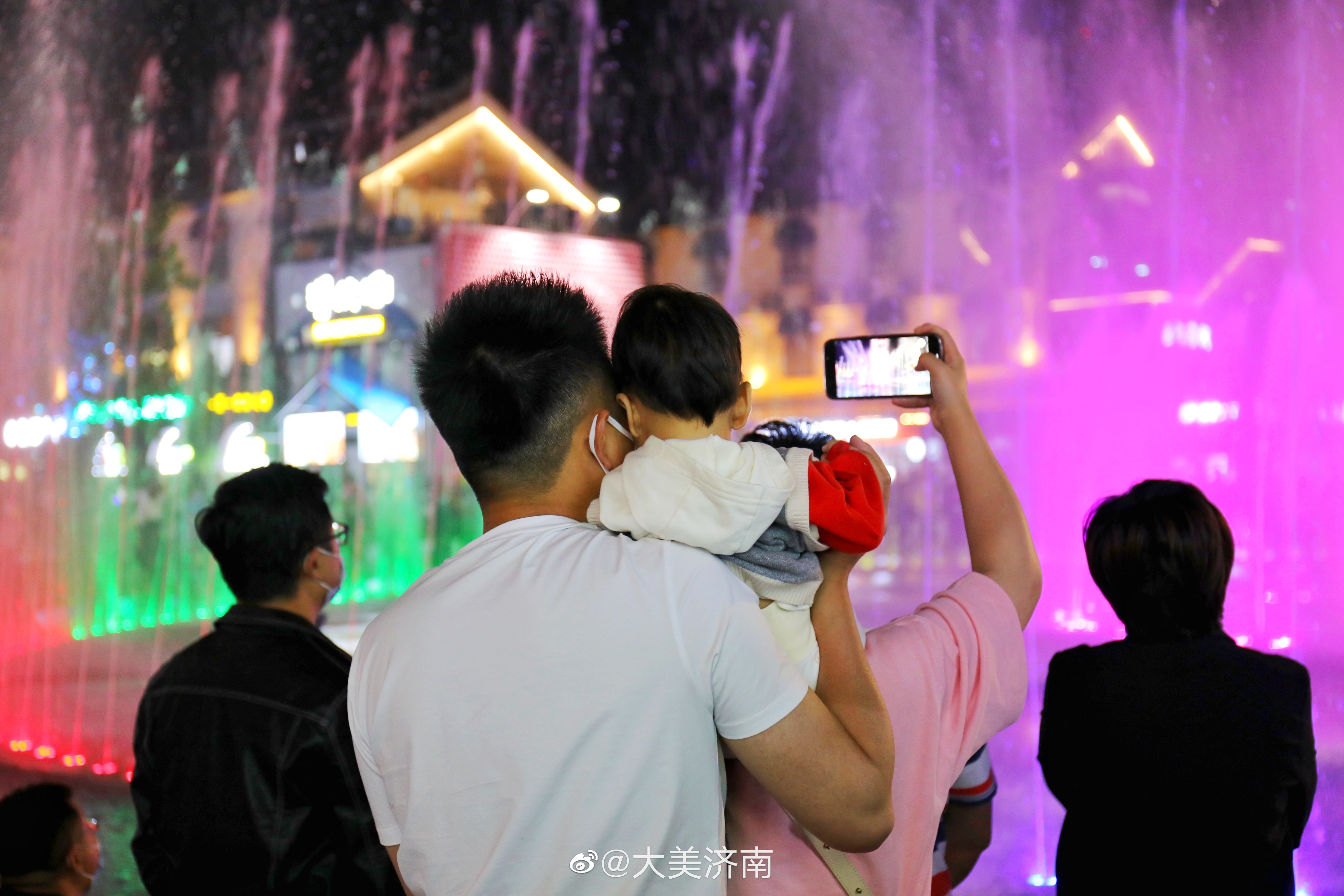 济南好吃的值得去的地方,济南好看又好吃的地方