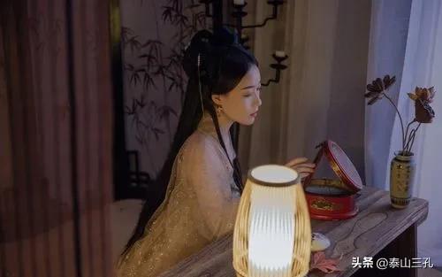 山有木兮木有枝心悦君兮君不知,山有木兮心悦君兮君不知抖音版