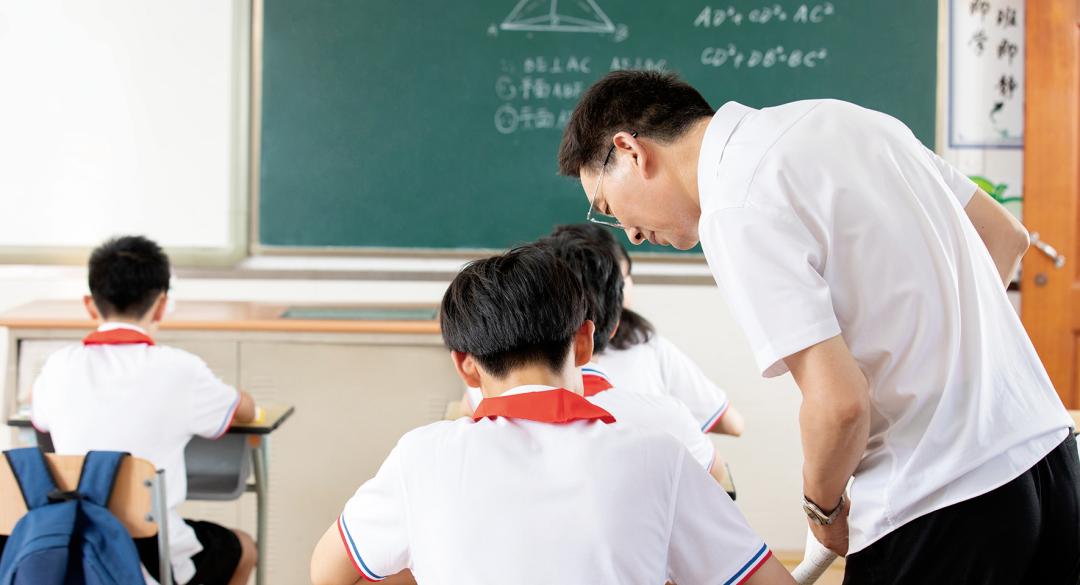 教师躺平现象越来越多,教师躺平现象图片