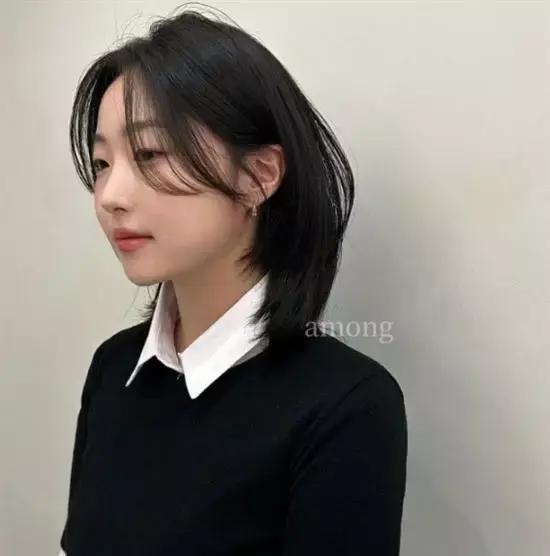 中年女性如何搭出高级感优雅知性,气质女人最佳配饰