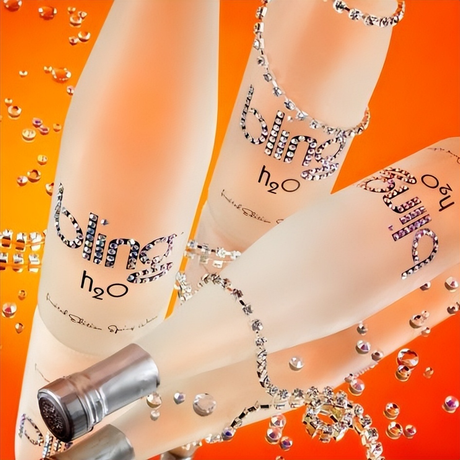 一瓶比奥迪A6还贵的矿泉水你见过吗?可能我真的喝不起