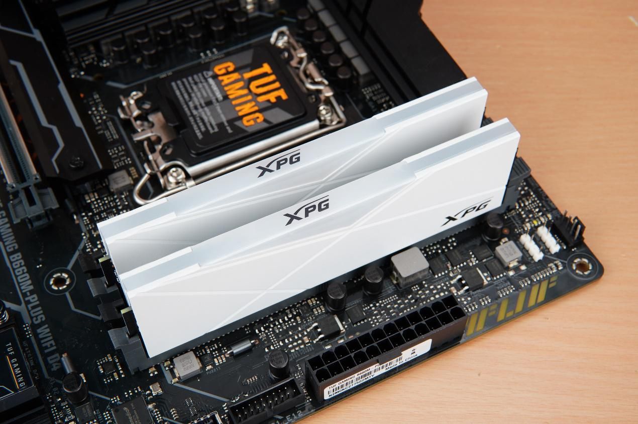 华硕追影机箱布局,华硕追影13代13700f主机