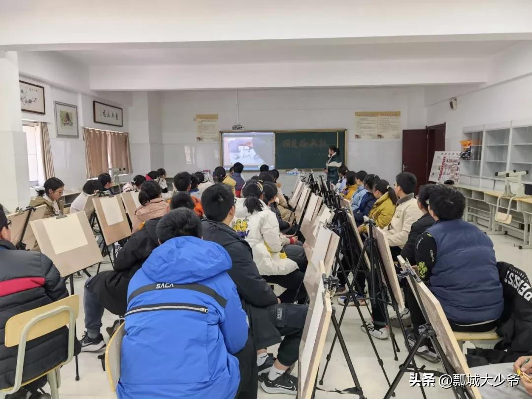 学校社团活动风采展,学校丰富多彩的社团活动美篇