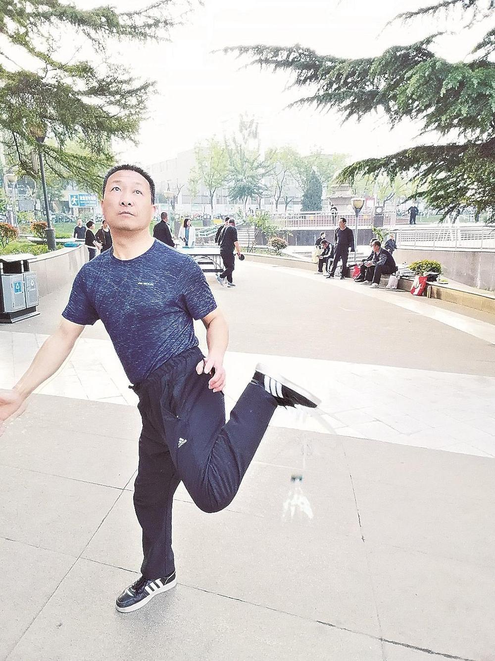 绌虹缈婚濡傜嚂鏁欏瑙嗛,鑺辨韪㈠嚭鍋ュ悍韪㈠嚭蹇箰