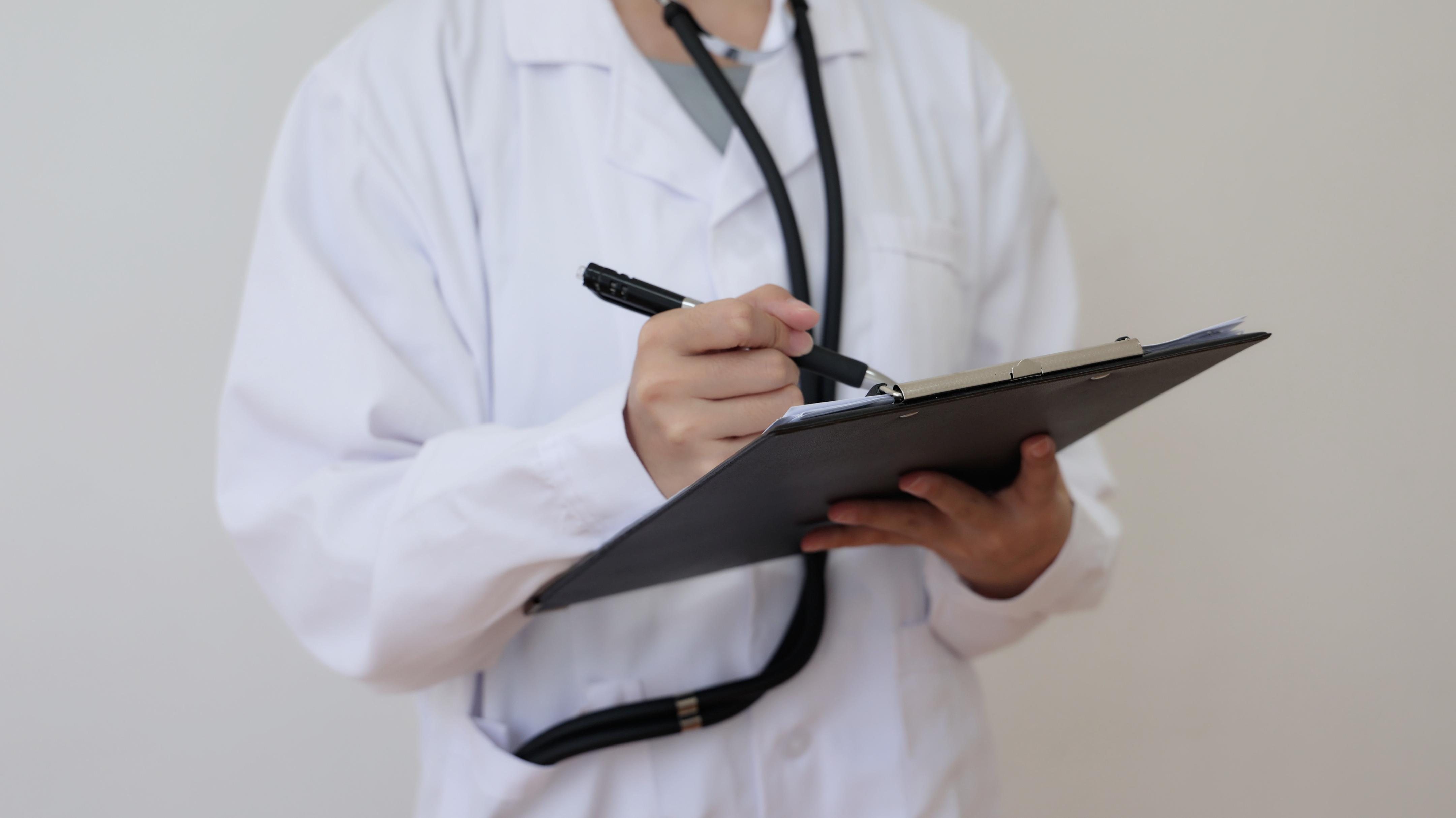 如何治疗女性外阴鳞状上皮内瘤变?学会这3点,呵护*处私**皮肤健康