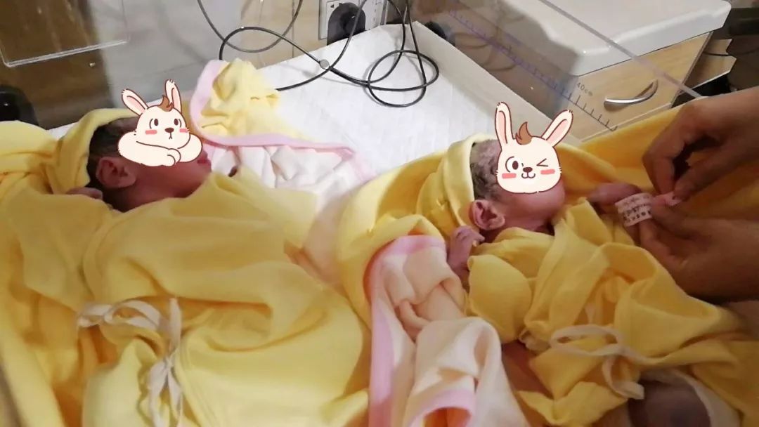 头胎顺产二胎胎位,二胎妈妈宫缩难产生孩子