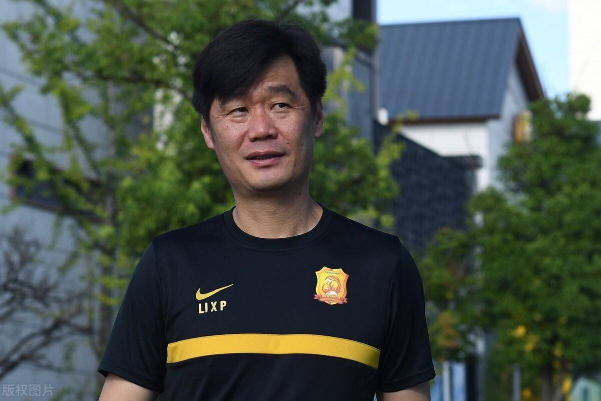 李霄鹏鲁能换帅视频,山东足球李霄鹏最新消息