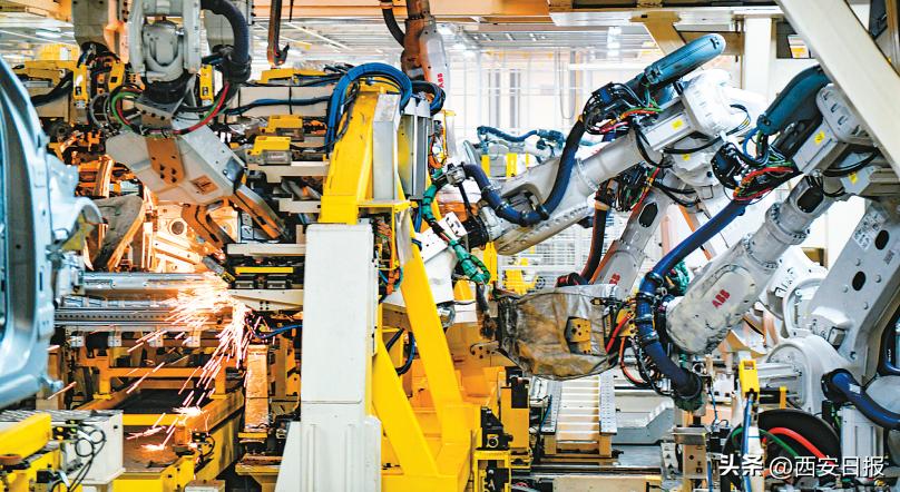 一分钟产一台车的工厂,一分钟产一个车的智能工厂