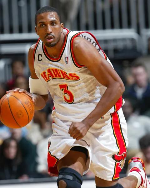 nba亚特兰大老鹰队25号球衣,nba球衣历史演变