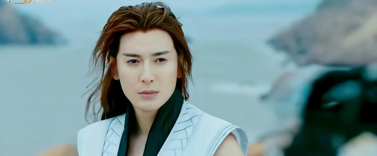 6位反套路的男美人鱼，有人清俊，有人脆弱，你最喜欢谁？