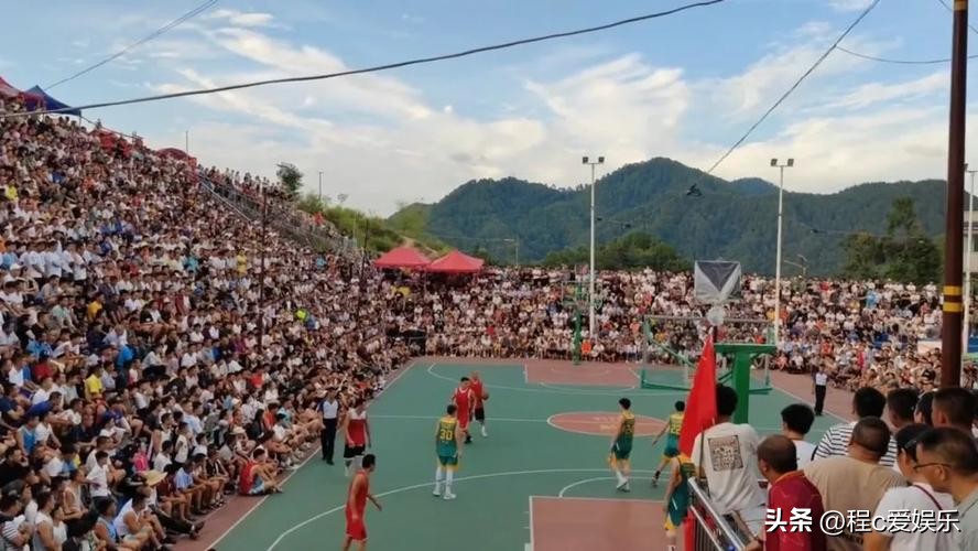 村超和国足谁更厉害,村超水平达到中甲水平了吗