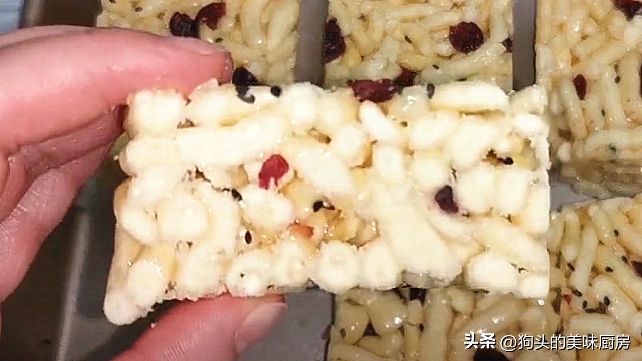 如何做沙琪玛又简单又好吃,沙琪玛这样做又脆又好吃