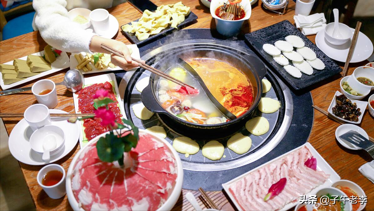 梁医生讲嗓子总有痰痰多吐不完,嗓子老有痰吐不完怎么办