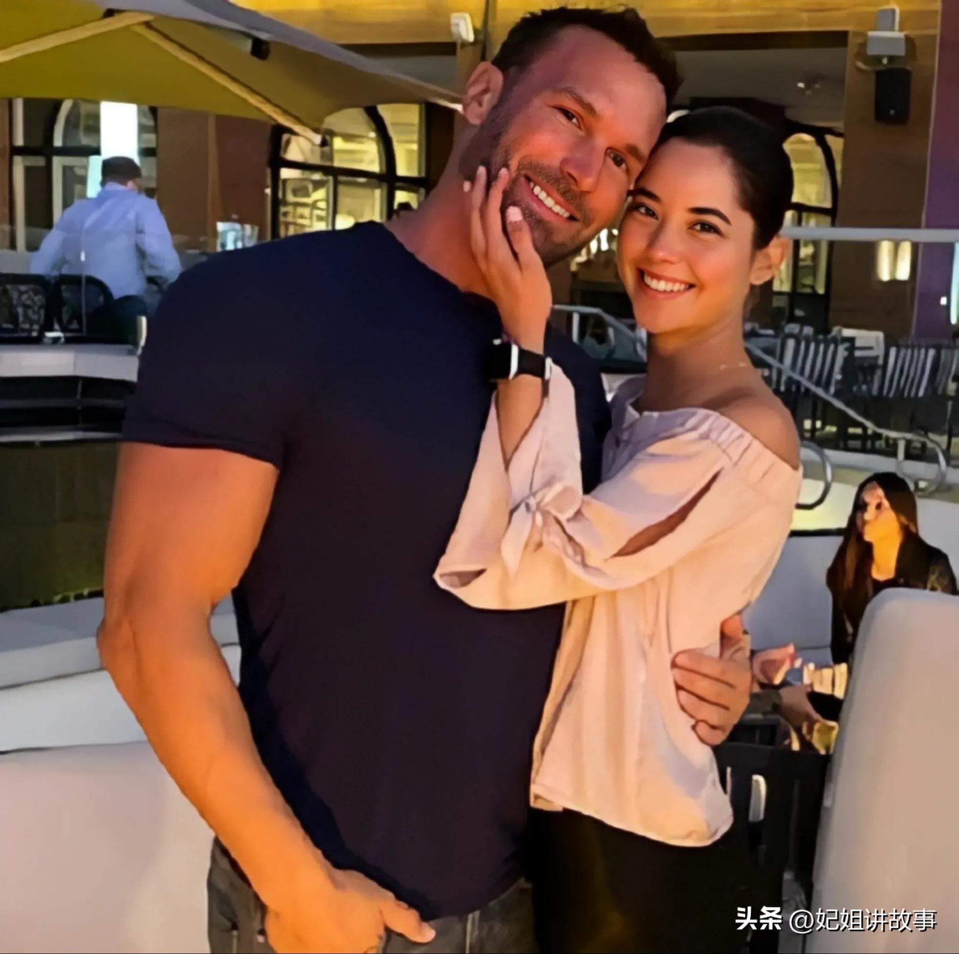 德国土豪极奢淫欲,有3个老婆、9位*妇情**,人称“现代韦小宝”