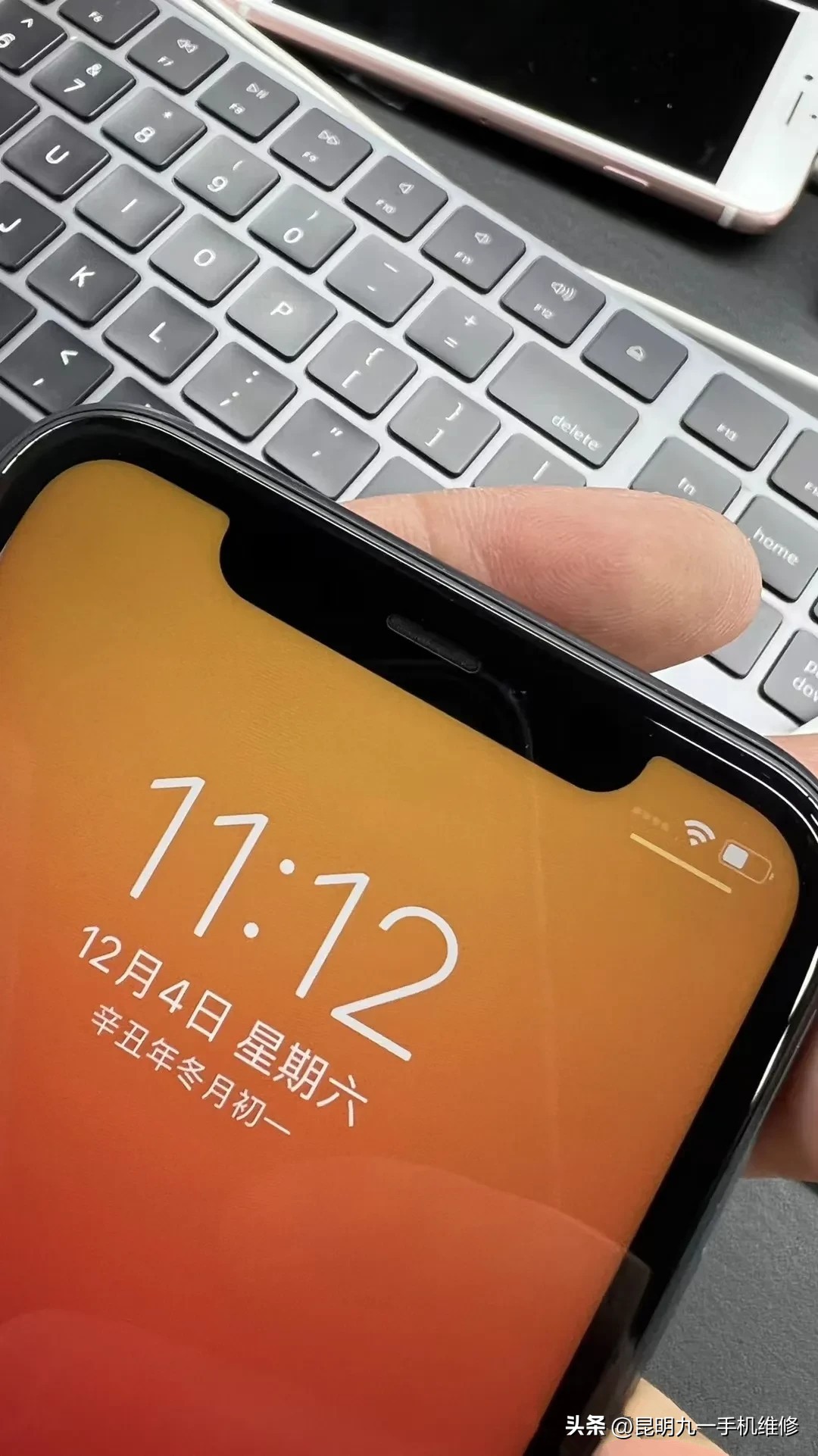 数据线进水了充不了电怎么办,苹果手机进水充不进电怎么办