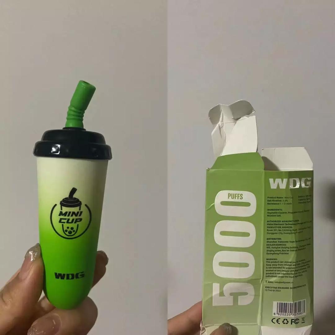 年轻人上瘾的“奶茶杯”,*子烟电**的灰色暴利生意