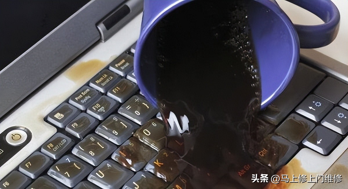 笔记本进水了一招教你解决,笔记本电脑进水开机滴滴响为什么