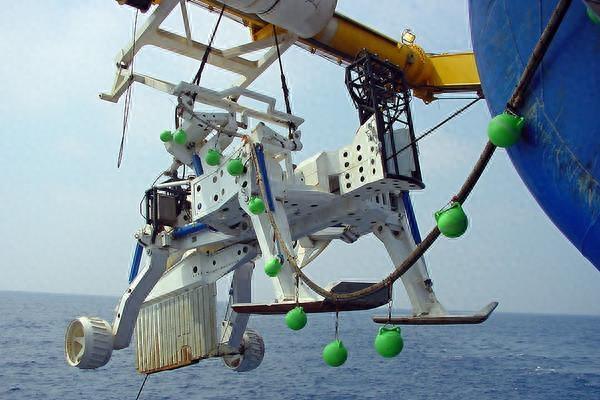 最激烈的网络大战,太平洋网络的走势